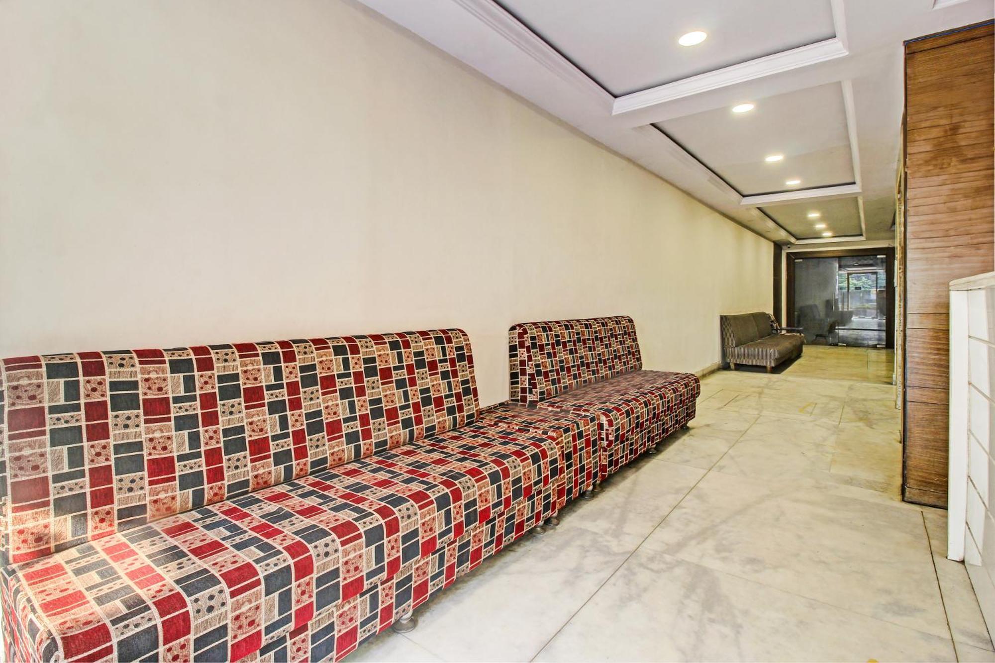 Hotel O Srujana Stay Inn حيدر أباد المظهر الخارجي الصورة